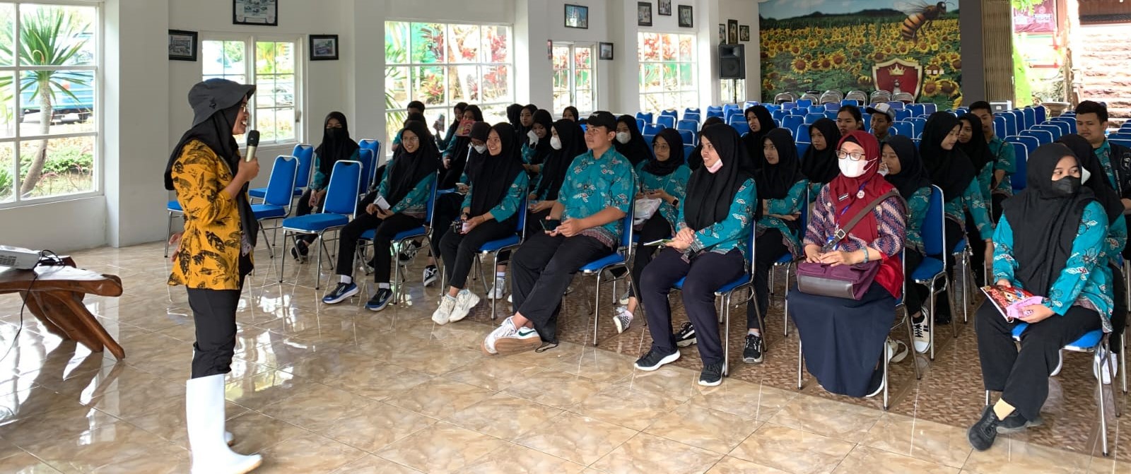 Belajar Olah Susu dan Yoghurt Terbaik, Tata Boga SMK Negeri 12 Malang Gelar Outing Class