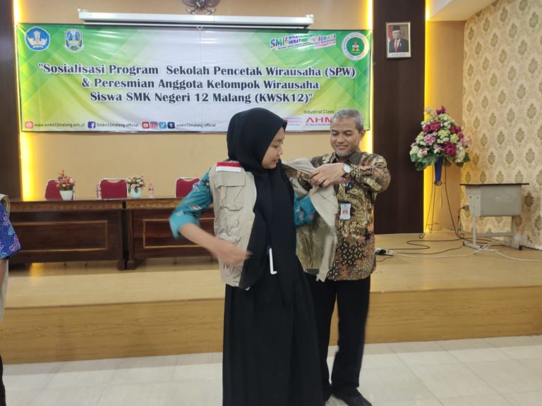 Sosialisasi dan peresmian anggota KWS - K12