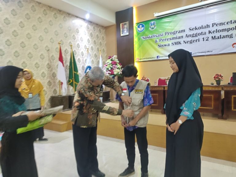 Sosialisasi dan peresmian anggota KWS - K12