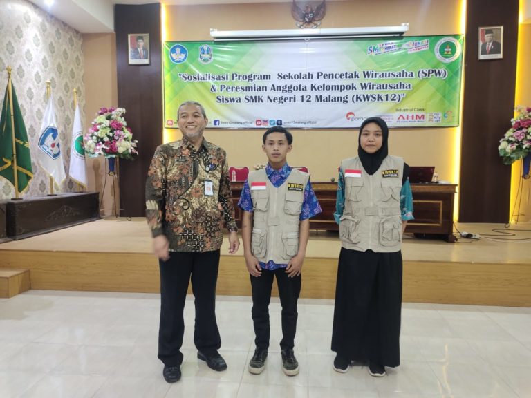 Sosialisasi dan peresmian anggota KWS - K12