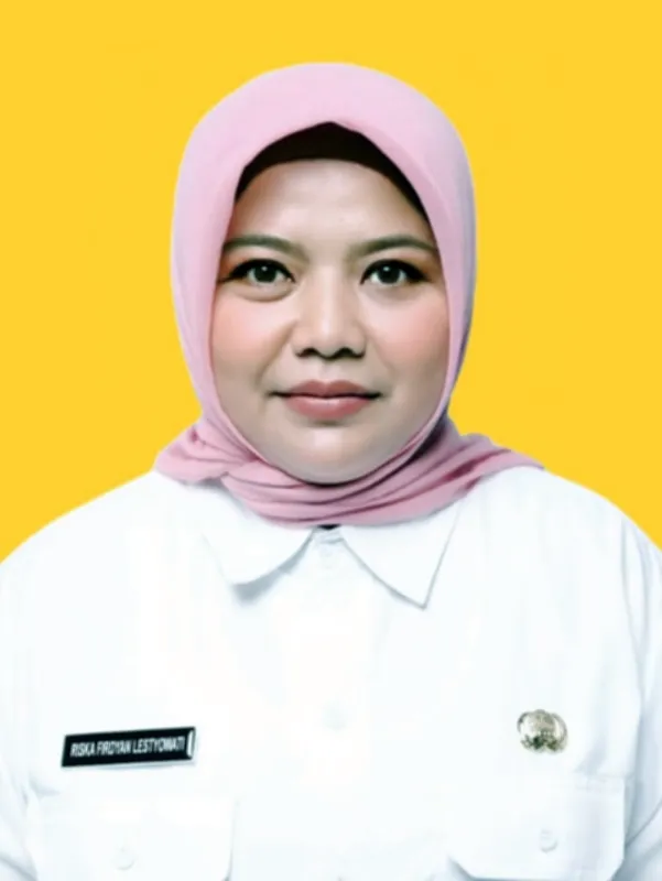 Bu Riska, Teladan dan Berani Berwirausaha : SmechaPOST